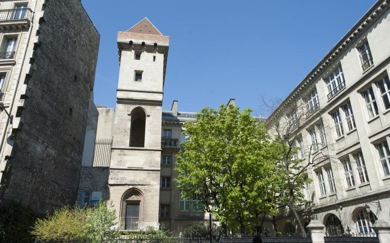 Façade de la tour Jean sans Peur, donjon médiéval du 2e arrondissement